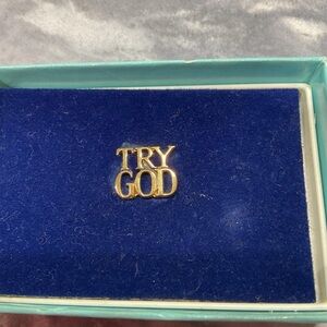 Vintage Tiffany Try God Pin 925